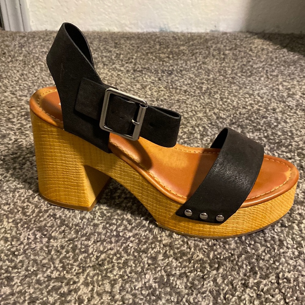 Black clogs